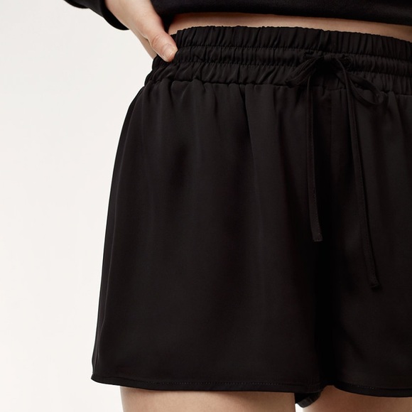 Sunday Best Drawstring Shorts - Picture 3 of 9